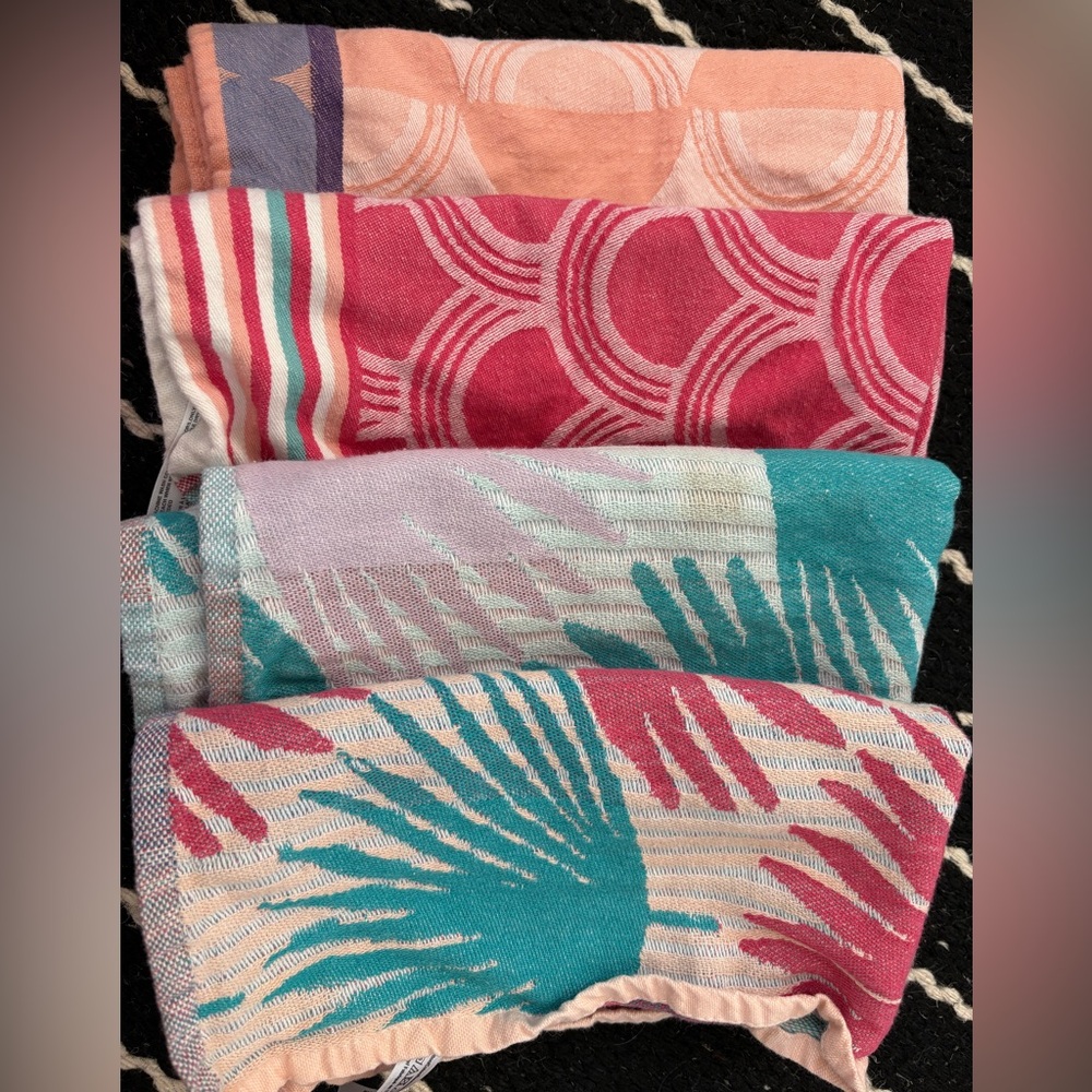 Set of 4 Anthropologie napkins